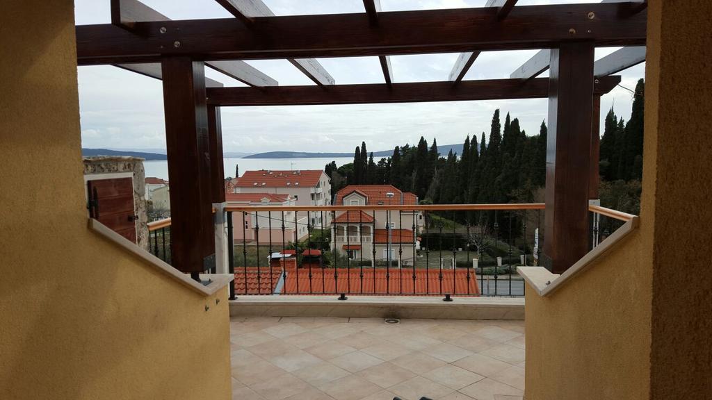 Villa Cezar Kastel Luksic ภายนอก รูปภาพ