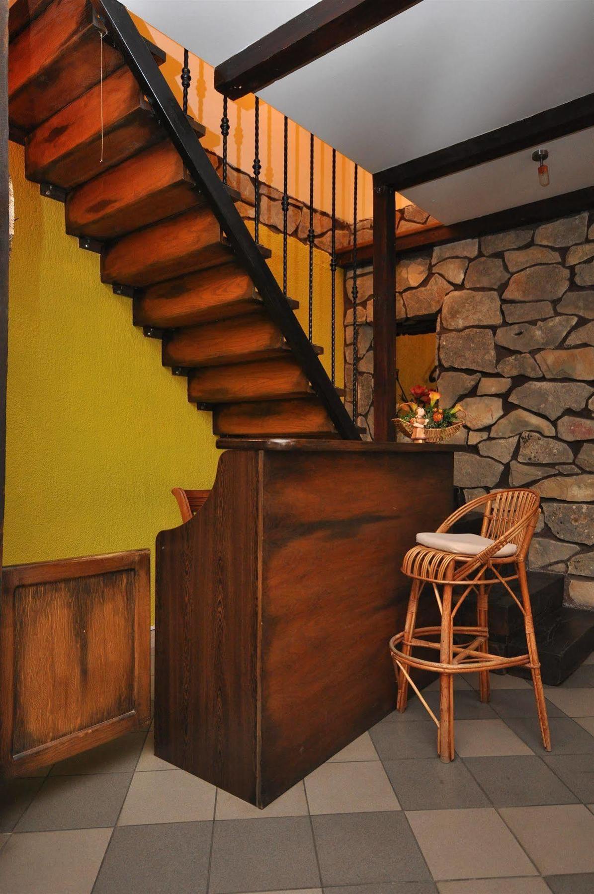 Villa Cezar Kastel Luksic ภายนอก รูปภาพ